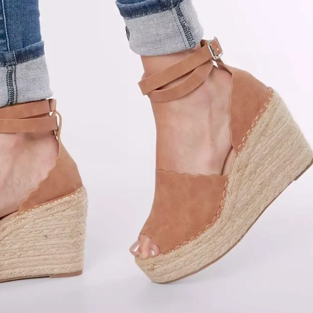 CCOCCI Jade Espradille Wedge Sandal, Faux suede, size 10